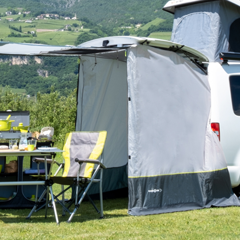 Verandas - Brunner Pilote Rear Van Awning