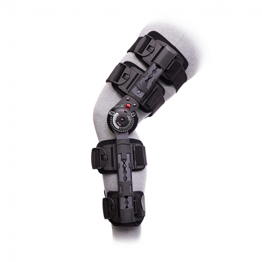 Knee braces - Donjoy Knee Brace X-rom Post-operative Telescopic Universal Knee Brace