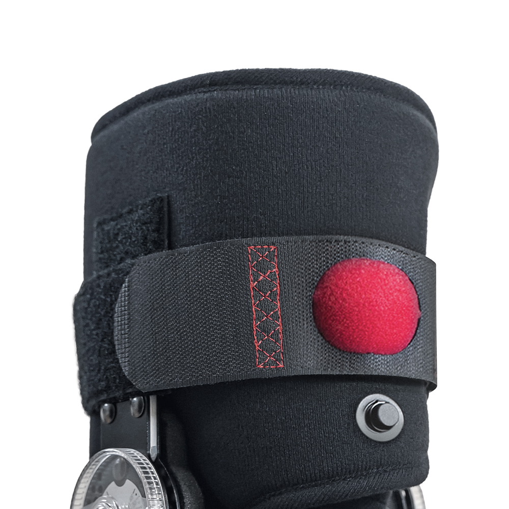 Foot braces - Donjoy Maxtrax Xcel Rom Air Pneumatic Articulated Boot Foot Brace Low