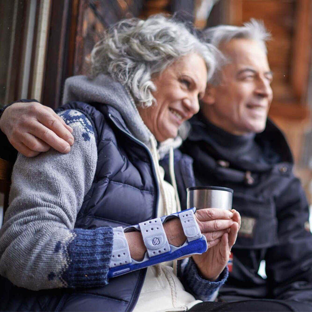 Hand braces - Bauerfeind Manuloc Rhizo Wrist Brace Right Immobilization