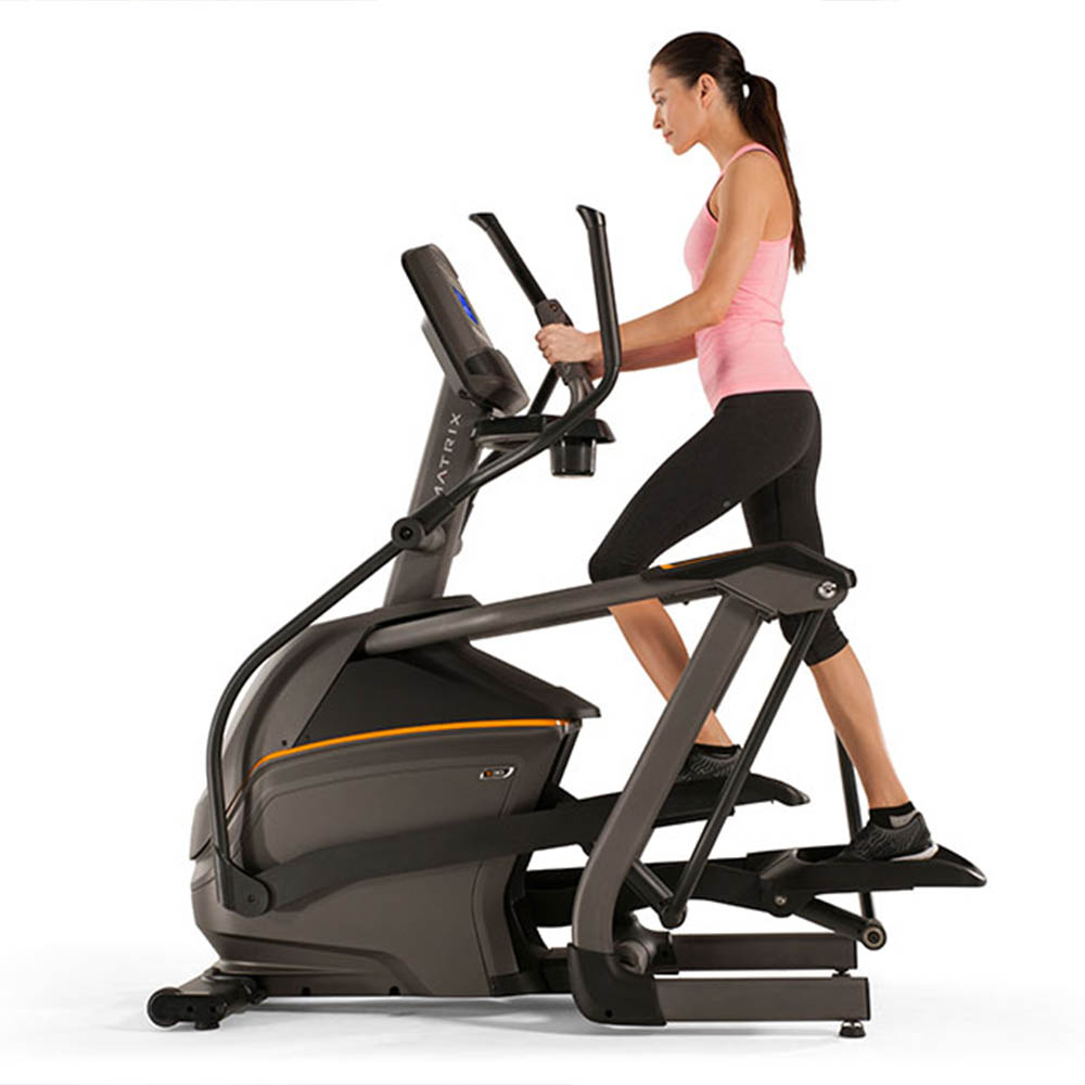 Elliptical - Matrix E30 Elliptical With Xer Console