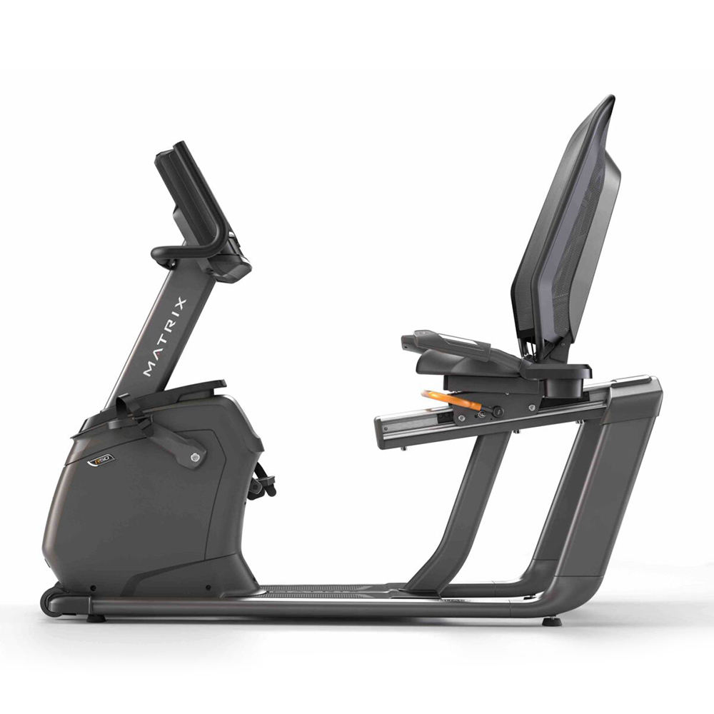 Exercise bikes/pedal trainers - Matrix Exercise Bike Gym Recumbent Bike R50 With Xr Console